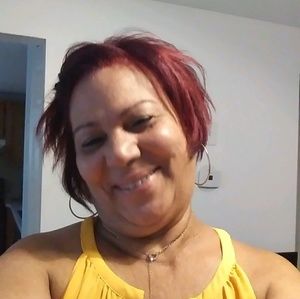 Meet your Posher, Felicita